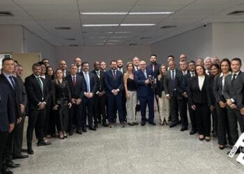 CHEFIAS E SECRETARIAS MUNICIPAIS