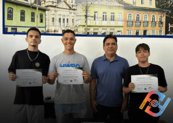 Alunos de Areias, SP destaques acadêmicos são premiados com bolsas de estudos