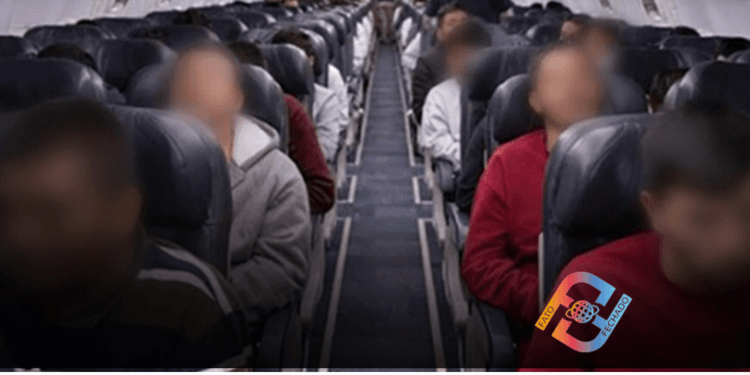 Novo voo de deportados dos EUA