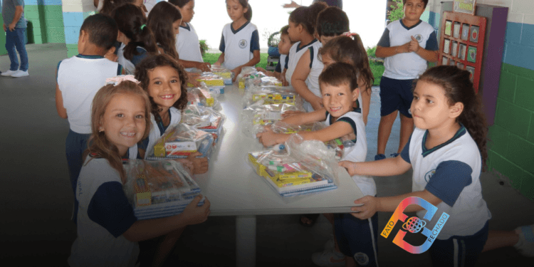 Prefeitura de Pinda vai entregar uniformes escolares a partir de quinta-feira