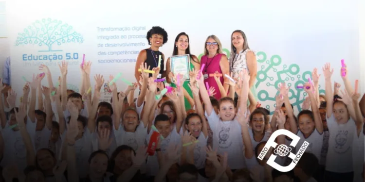 Prefeitura certifica 1ª escola em 2025 com o selo educação 5.0