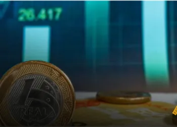 Previsão para a Selic ao fim de 2025 segue em 15% no relatório Focus do BC