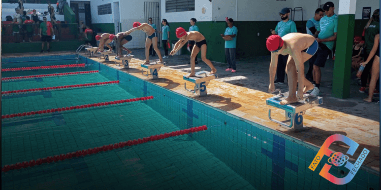 3º Festival de Natação “Prof. Luis Carlos Lúcio” é sucesso em Pindamonhangaba