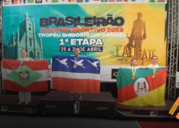 Guaratinguetá conquista 51 medalhas na 1ª Etapa do Brasileirão de Karatê Esportivo 2025